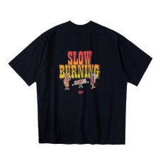 画像2: RAW x INTERBREED “SLOW BURNING SS Tee” artwork by cleofus  (2)