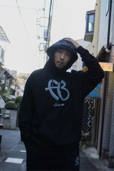 画像13: LFYT(ラファイエット) / LFYT x FUBU CHENILLE PATCH HOODIE (13)