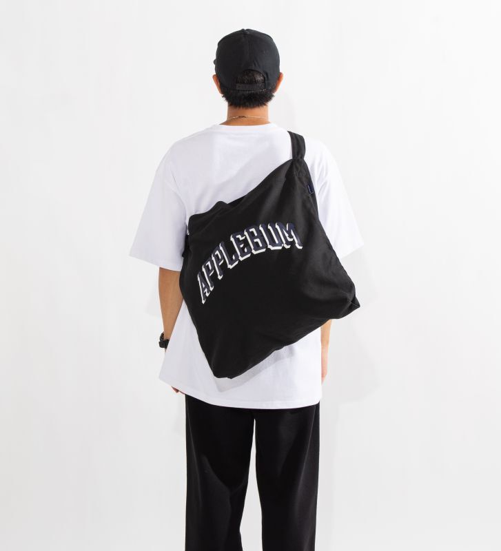 APPLEBUM(アップルバム) ショルダーバッグ Pirates Logo Shoulder Bag